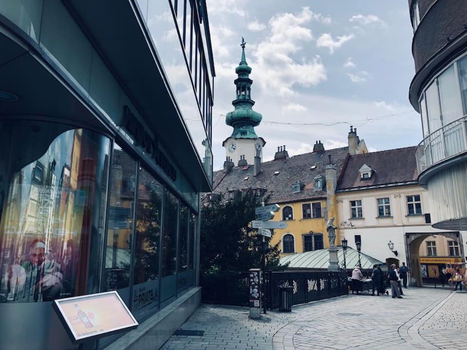 Centrum - Moderny Komfortny Apartment Pressburg